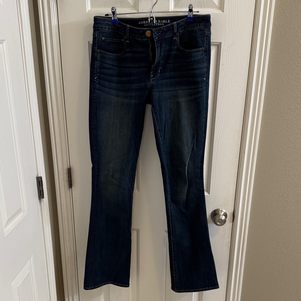 American Eagle Outfitters Women's Dark Blue Flare Jeans